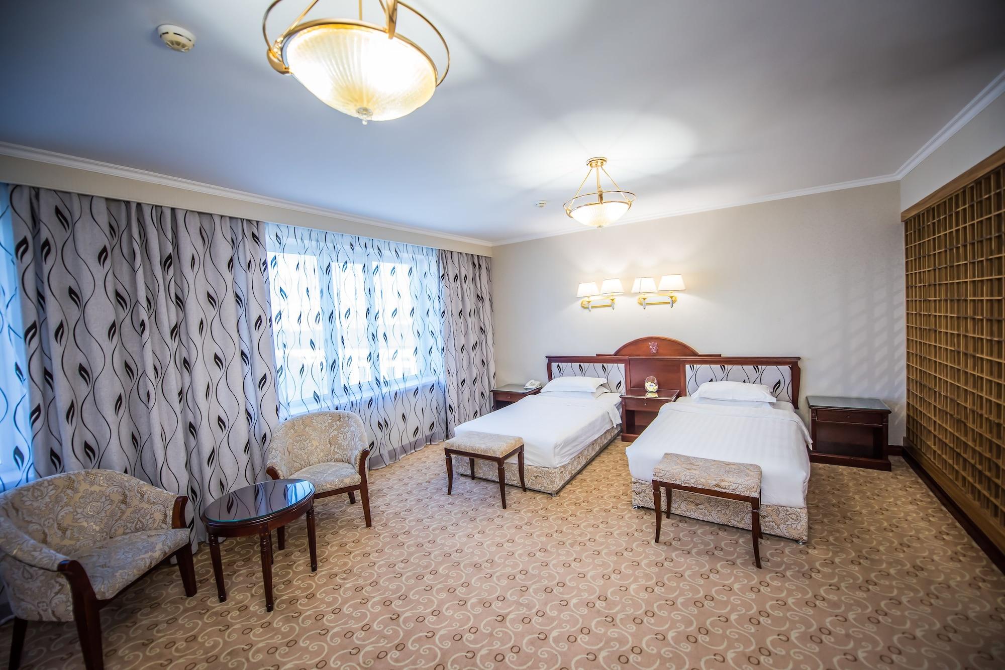 Hotel G Empire Akmola Esterno foto