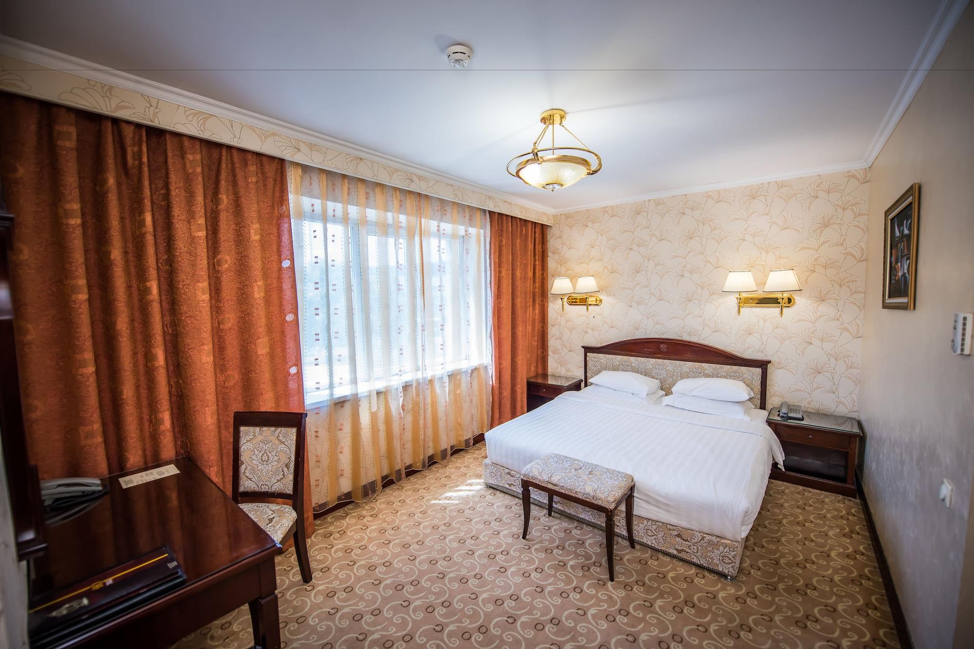 Hotel G Empire Akmola Esterno foto