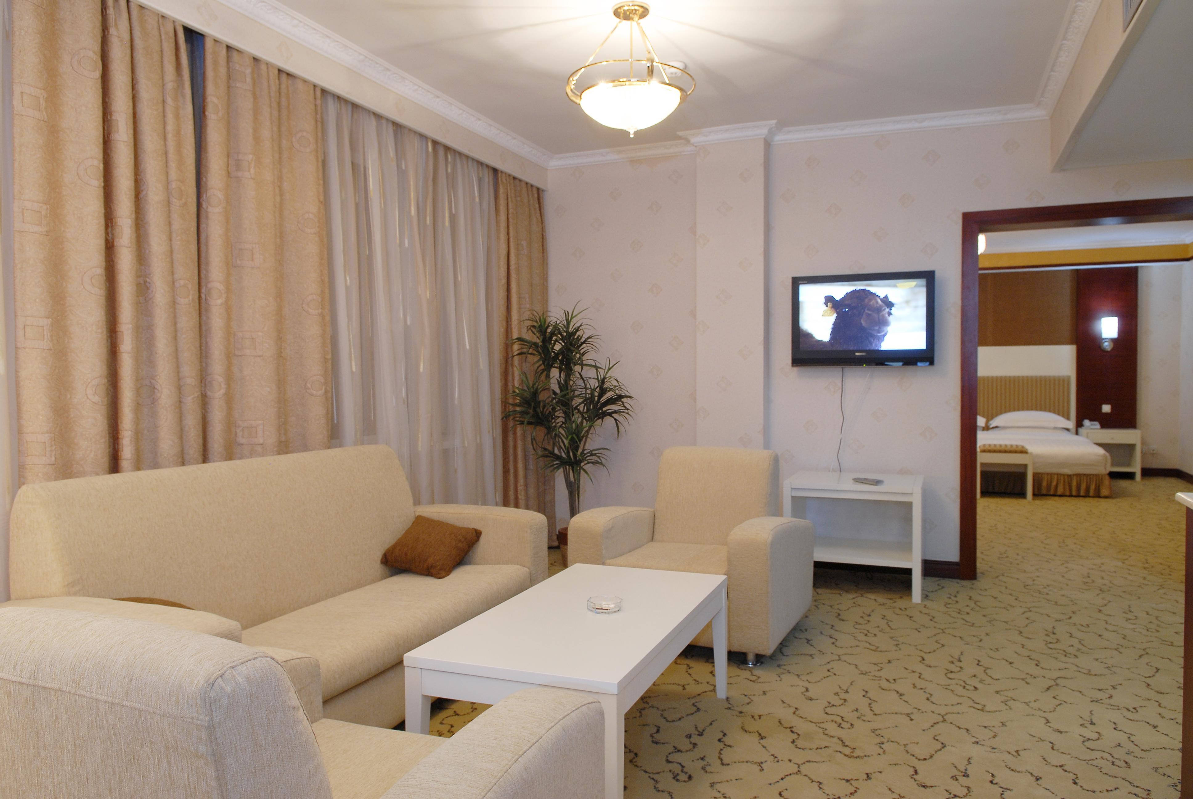 Hotel G Empire Akmola Esterno foto