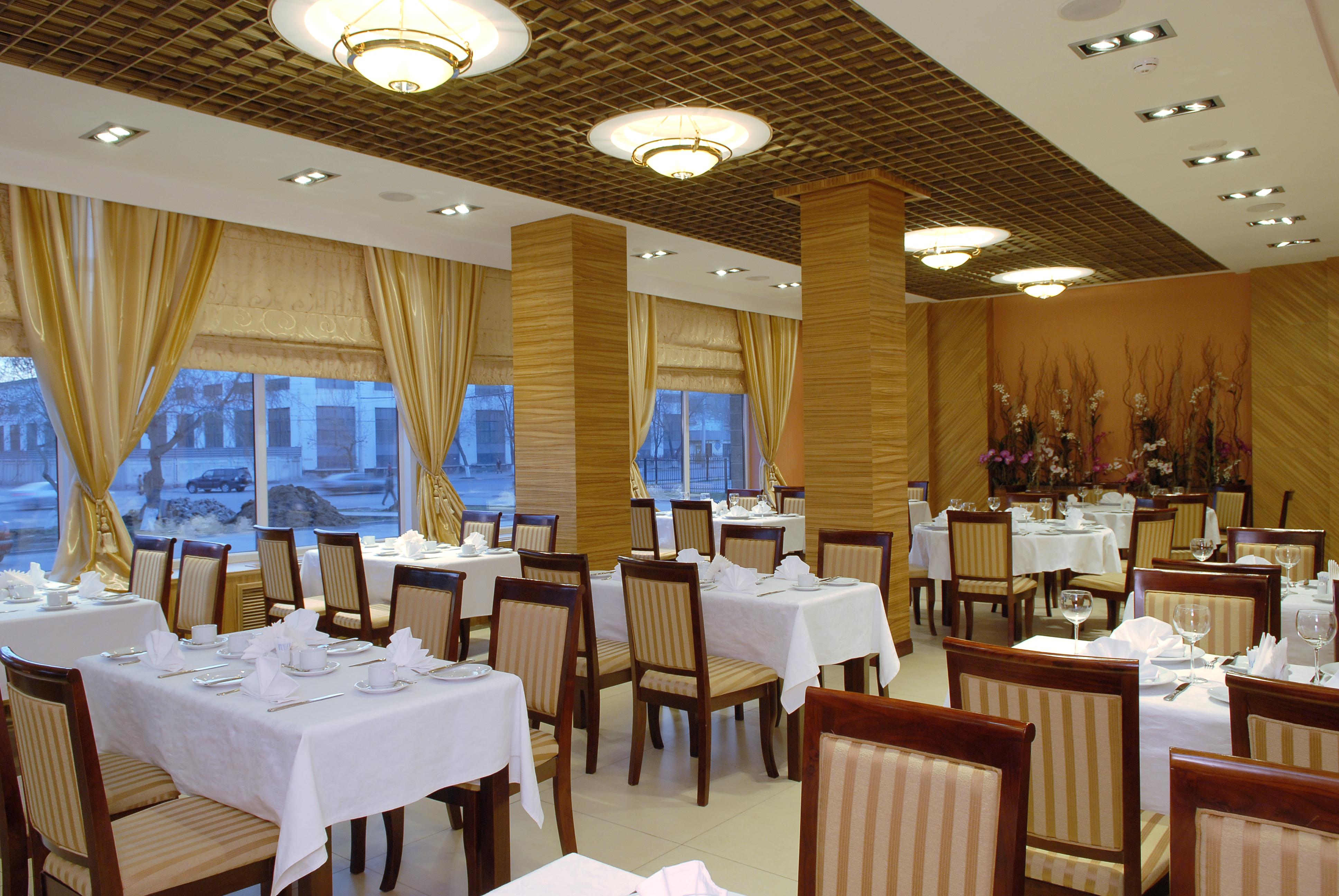 Hotel G Empire Akmola Esterno foto