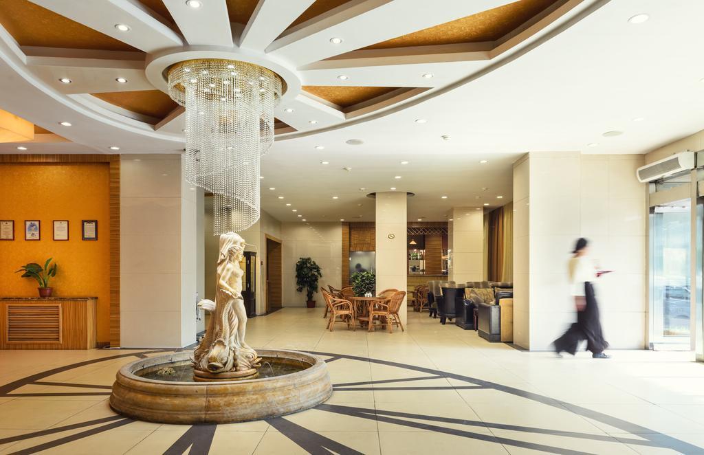 Hotel G Empire Akmola Esterno foto