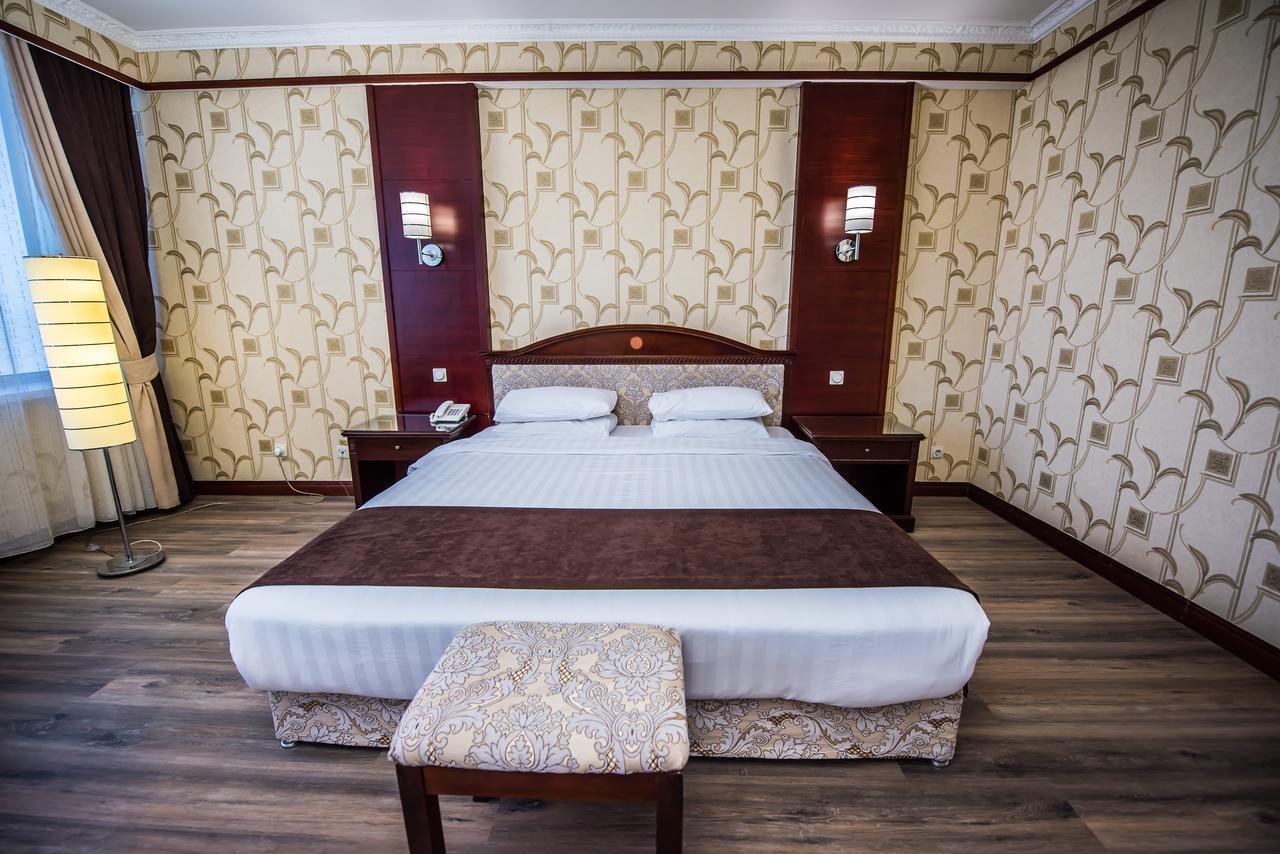Hotel G Empire Akmola Esterno foto