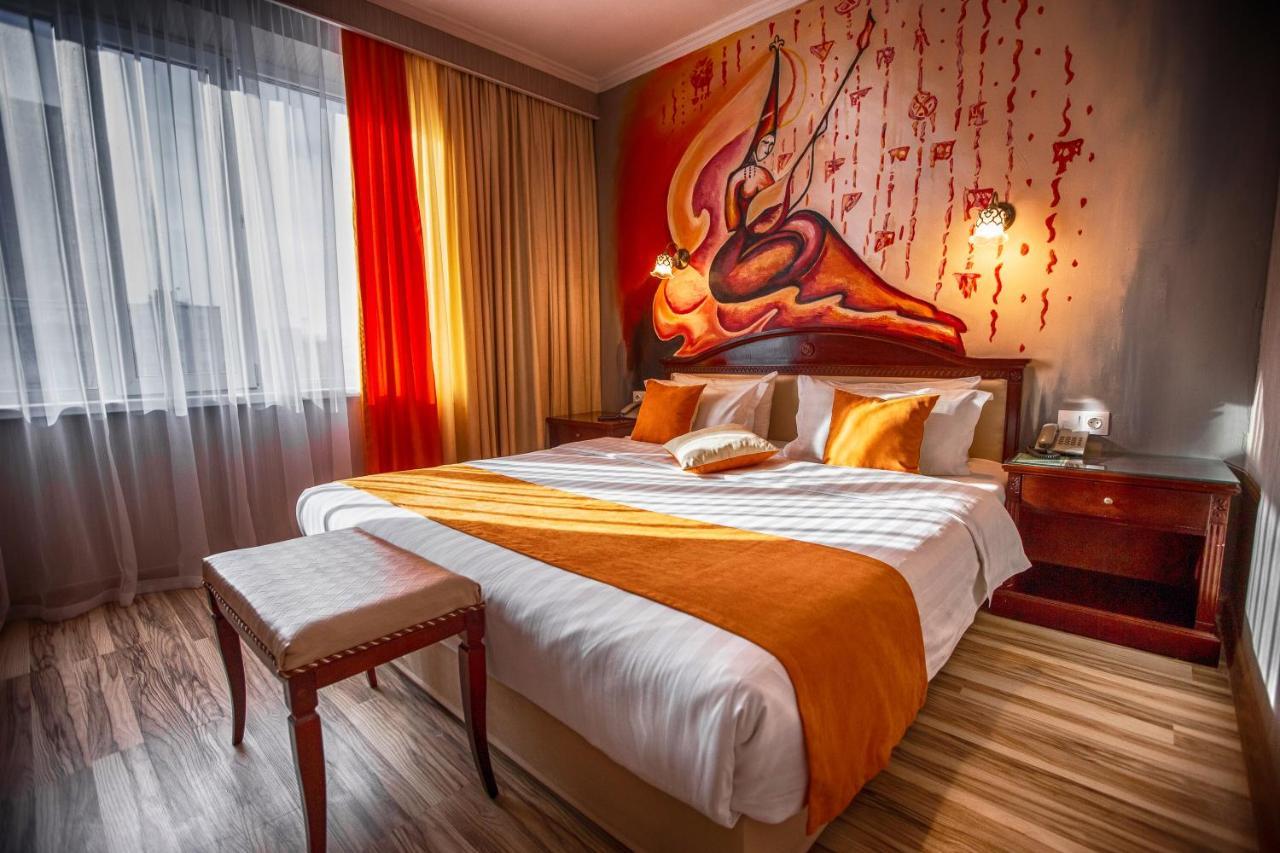 Hotel G Empire Akmola Esterno foto